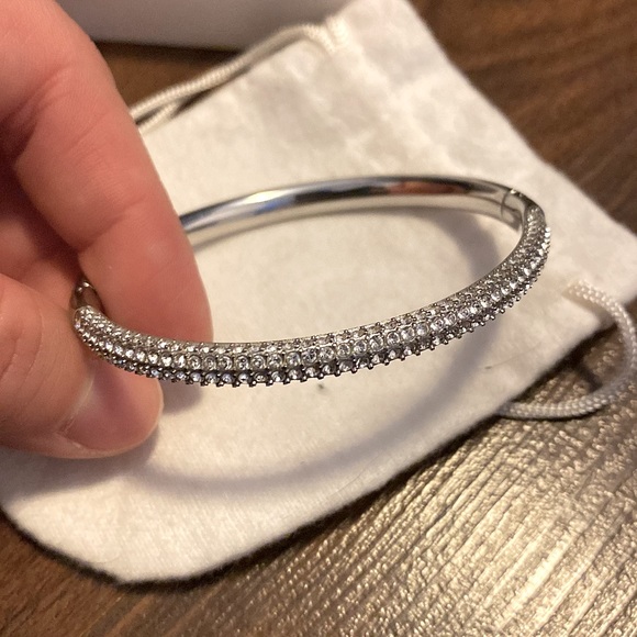 Swarovski stone bangle - Picture 2 of 4